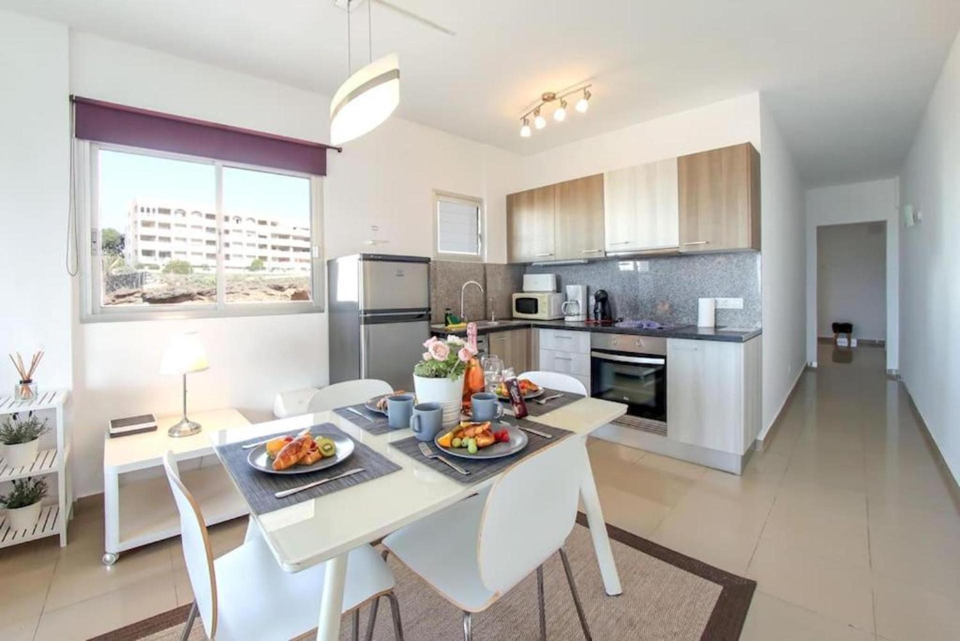Amazing 2 Bedroom Flat With Beachfront And Pool, Paraiso Del Sur A306 بلايا بارايسو المظهر الخارجي الصورة