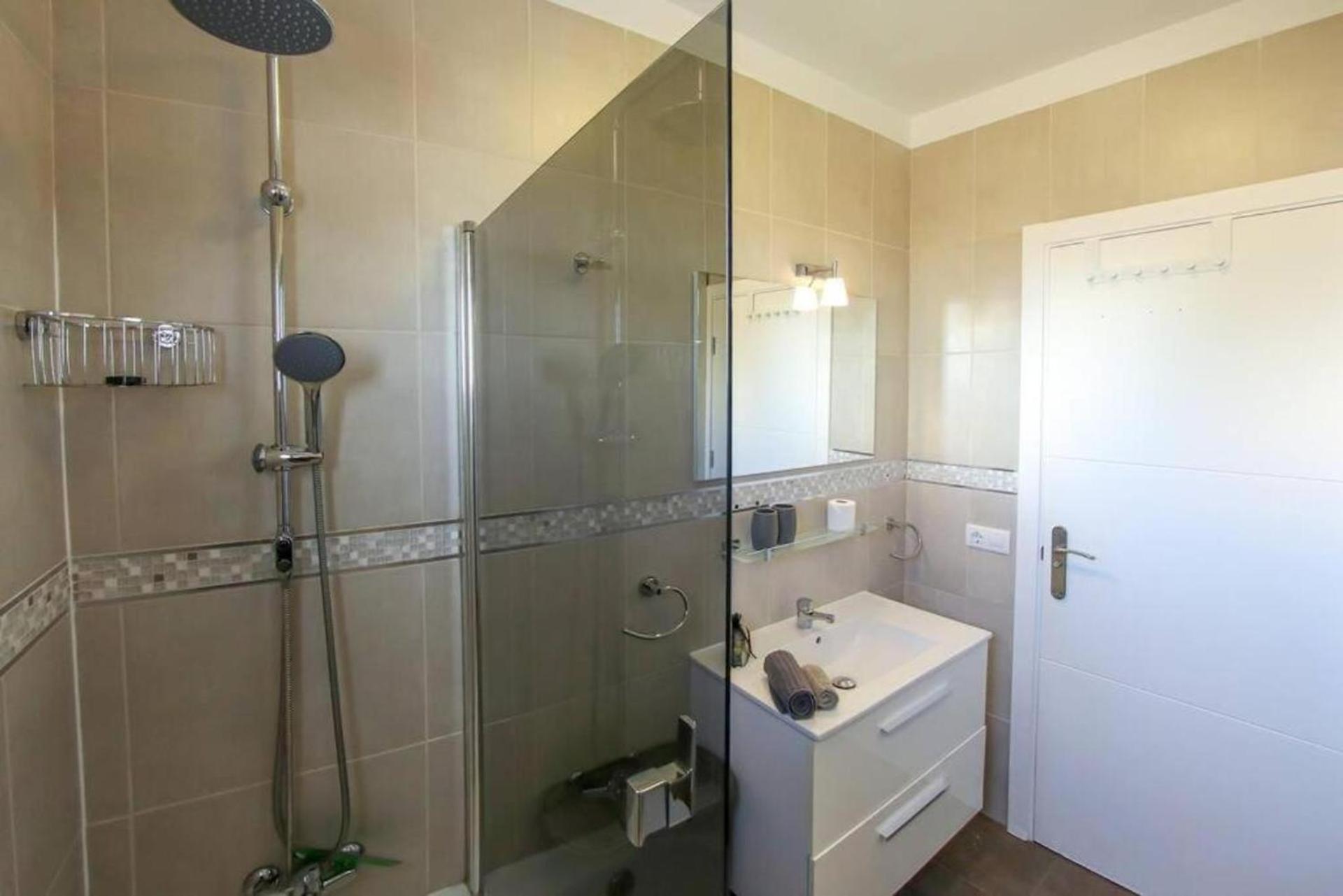 Amazing 2 Bedroom Flat With Beachfront And Pool, Paraiso Del Sur A306 بلايا بارايسو المظهر الخارجي الصورة