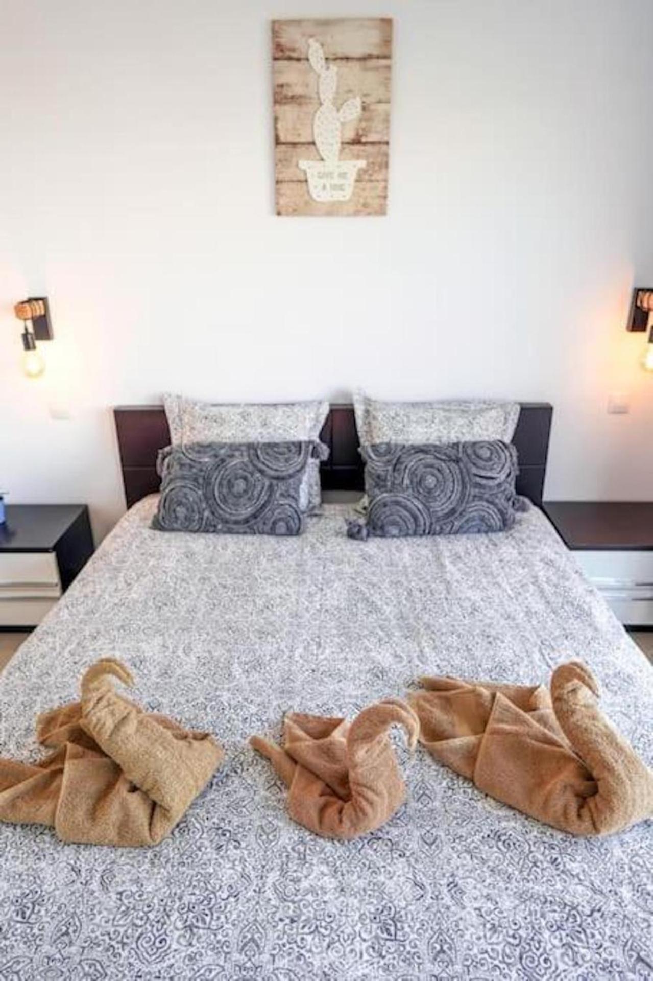 Amazing 2 Bedroom Flat With Beachfront And Pool, Paraiso Del Sur A306 بلايا بارايسو المظهر الخارجي الصورة